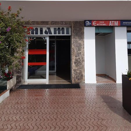 Miami Blau Apartment Емпуриабрава Екстериор снимка