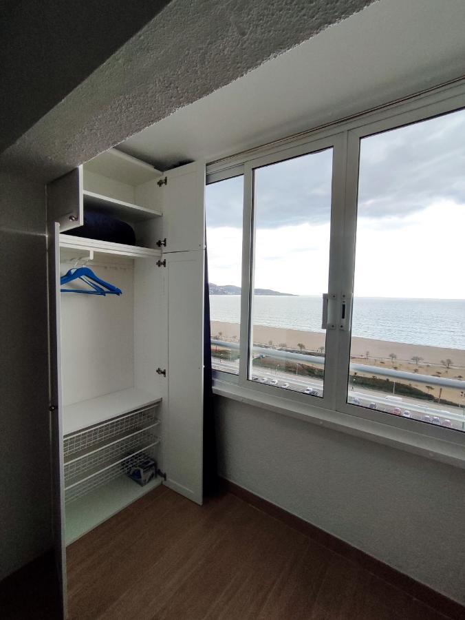 Miami Blau Apartment Емпуриабрава Екстериор снимка